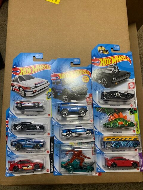 Target Run and Done: Hot Wheels 2021 D case – Keck Collects