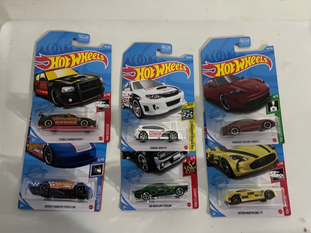 Target Run and done: Hot Wheels 2021 L case – Keck Collects